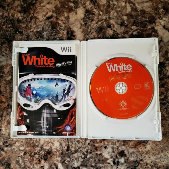 Wii Shaun White Snowboarding Road Trip  Video Game - Picture 3 of 3